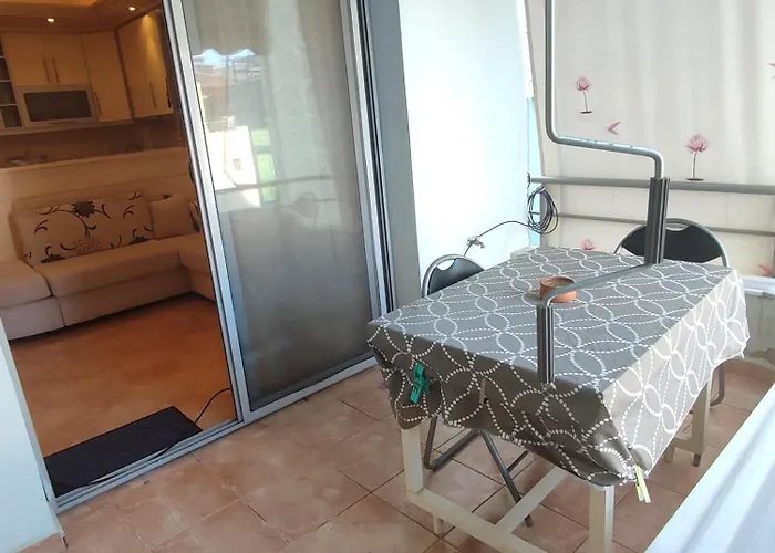 Ermioni Apartament * Sarande